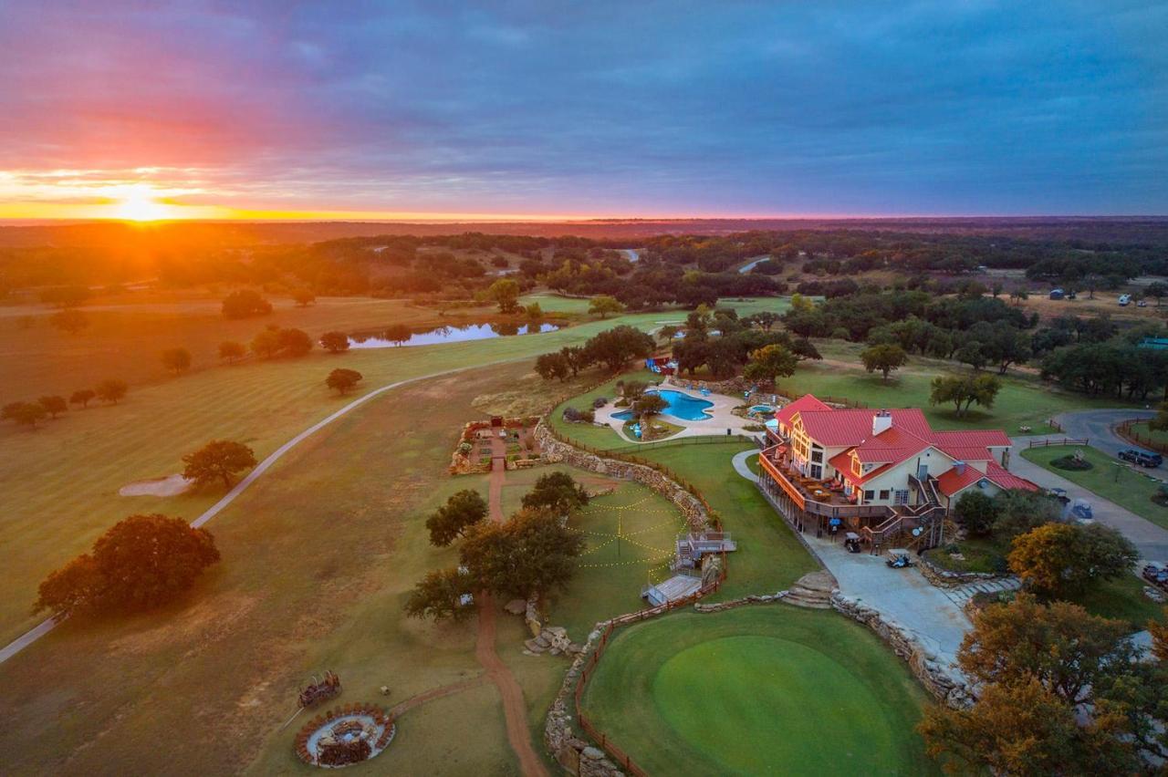 The Hideout Golf Club & Resort Lake Brownwood Ngoại thất bức ảnh